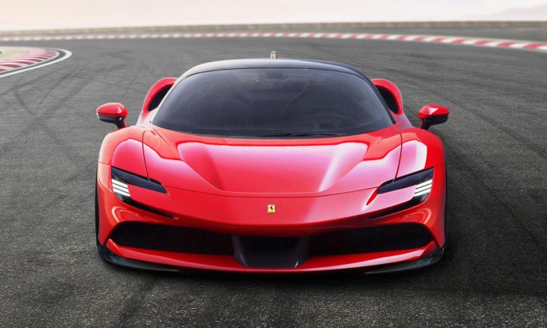 Ferrari odhalí dve nové autá v roku 2020. Čo môžeme očakávať ?