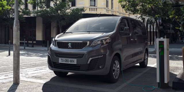 Peugeot e-Traveller: voľný čas alebo práca,to všetko s nulovými emisiami