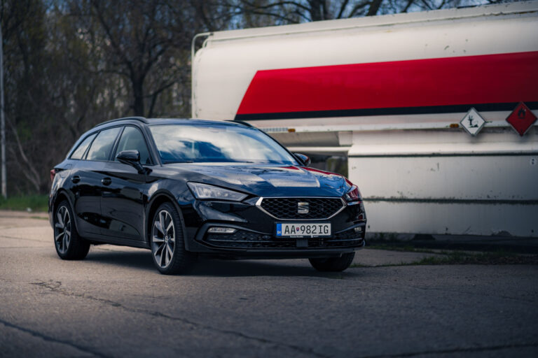 Seat Leon Sportstourer 1.5 eTSI:  Skutočne zábavný kombinovaný partner