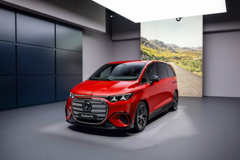 Mercedes VLE: „Grand Limousine“ sa bude pýšiť luxusom a efektivitou